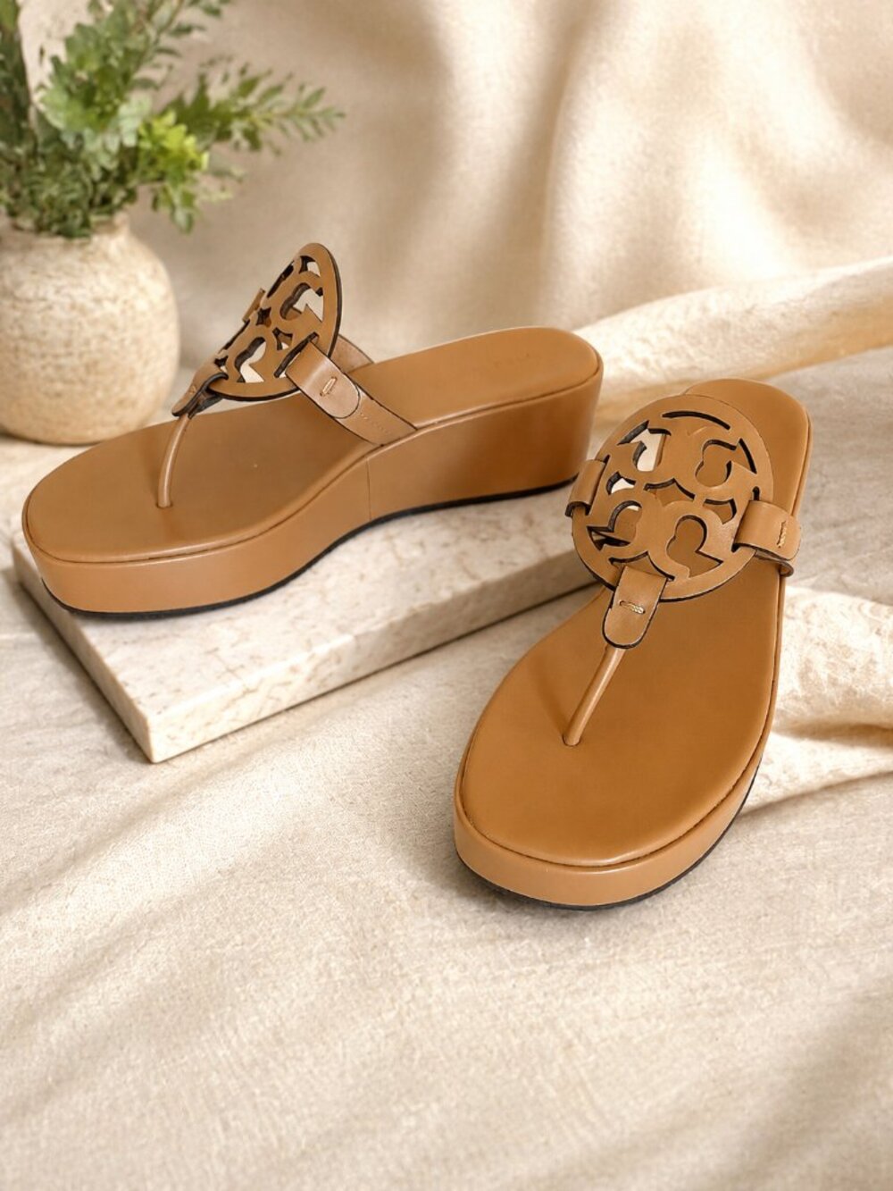 Tory Burch Miller Wedge Sandal 25mm in Ginger Shortbread